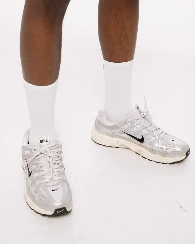 FLOATLITE™ Long Run Sock - White-2