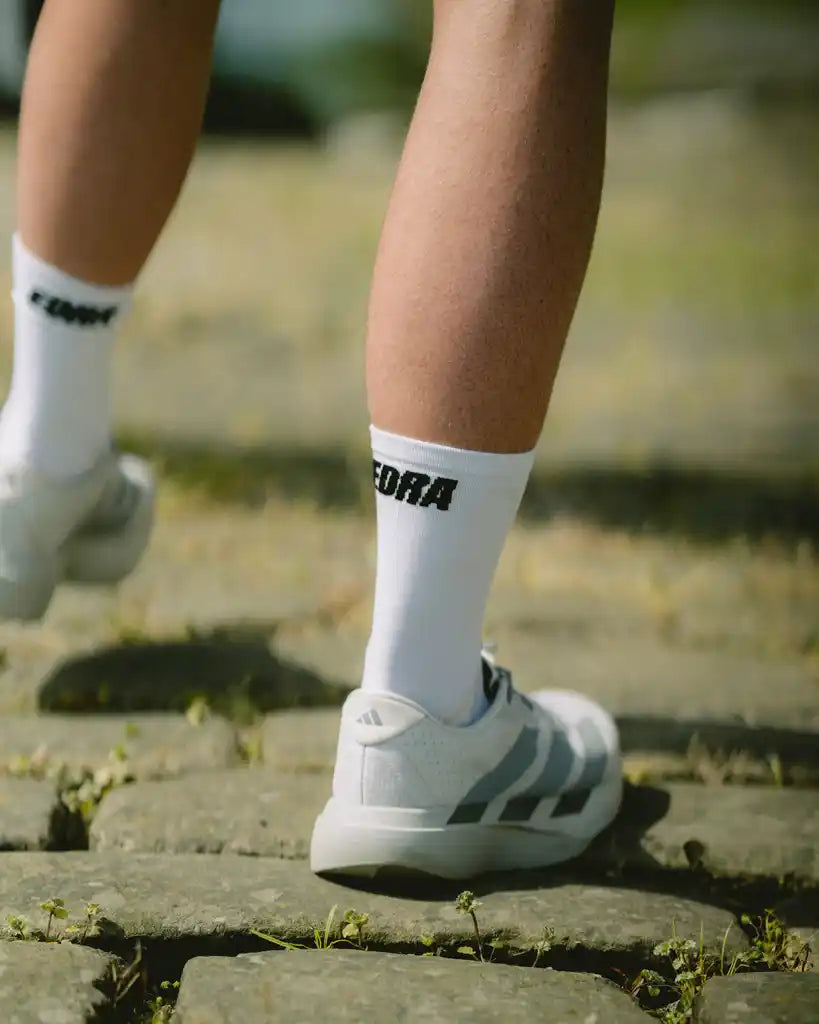 FLOATLITE™ Long Run Sock - White-7